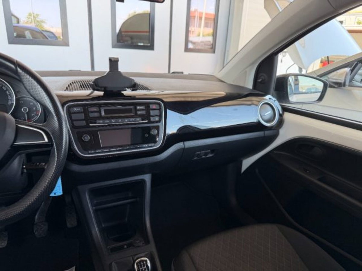 Skoda Citigo 68 CV 5 porte Design Edition G-Tec (12)