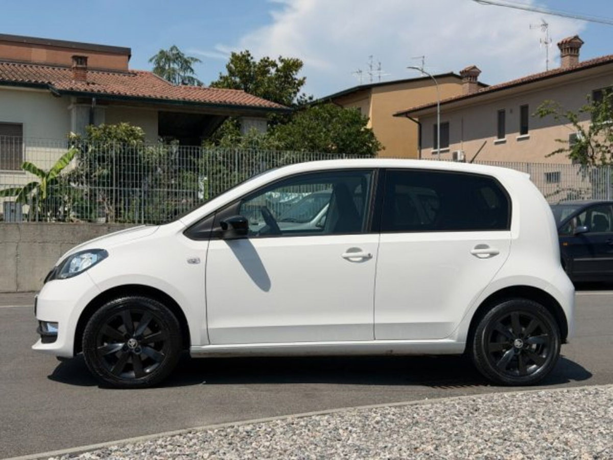 Skoda Citigo 68 CV 5 porte Design Edition G-Tec (5)