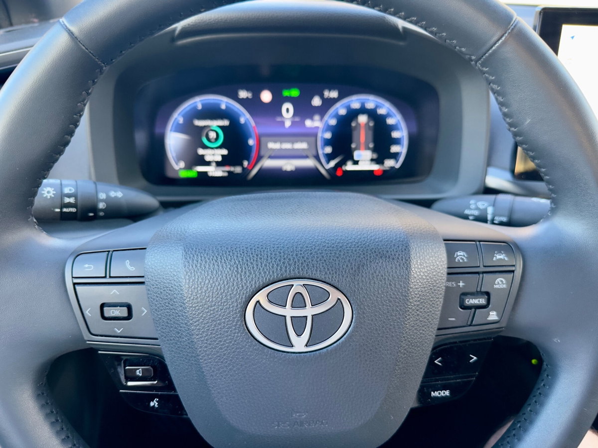 Toyota Toyota C-HR 1.8 hv Lounge fwd e-cvt (14)