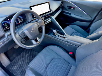 Toyota Toyota C-HR 1.8 hv Lounge fwd e-cvt (7)