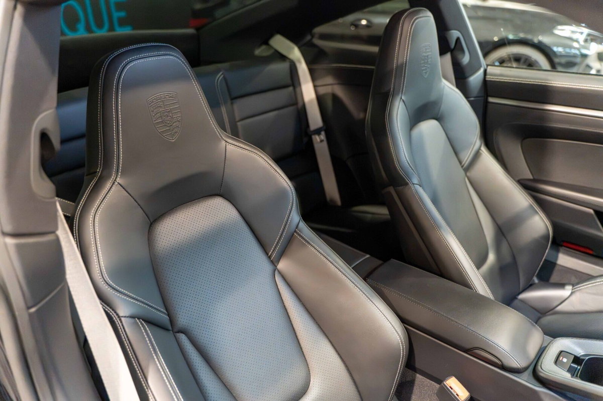 Porsche 911 Coupé Coupe 3.0 Carrera T (16)