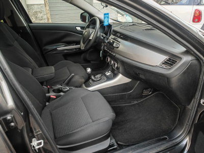 Alfa Romeo Giulietta 1.6 JTDm-2 Progression c/CL (8)
