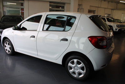 Dacia Sandero 0.9 TCe 12V TurboGPL 90CV Start&Stop Ambiance (4)