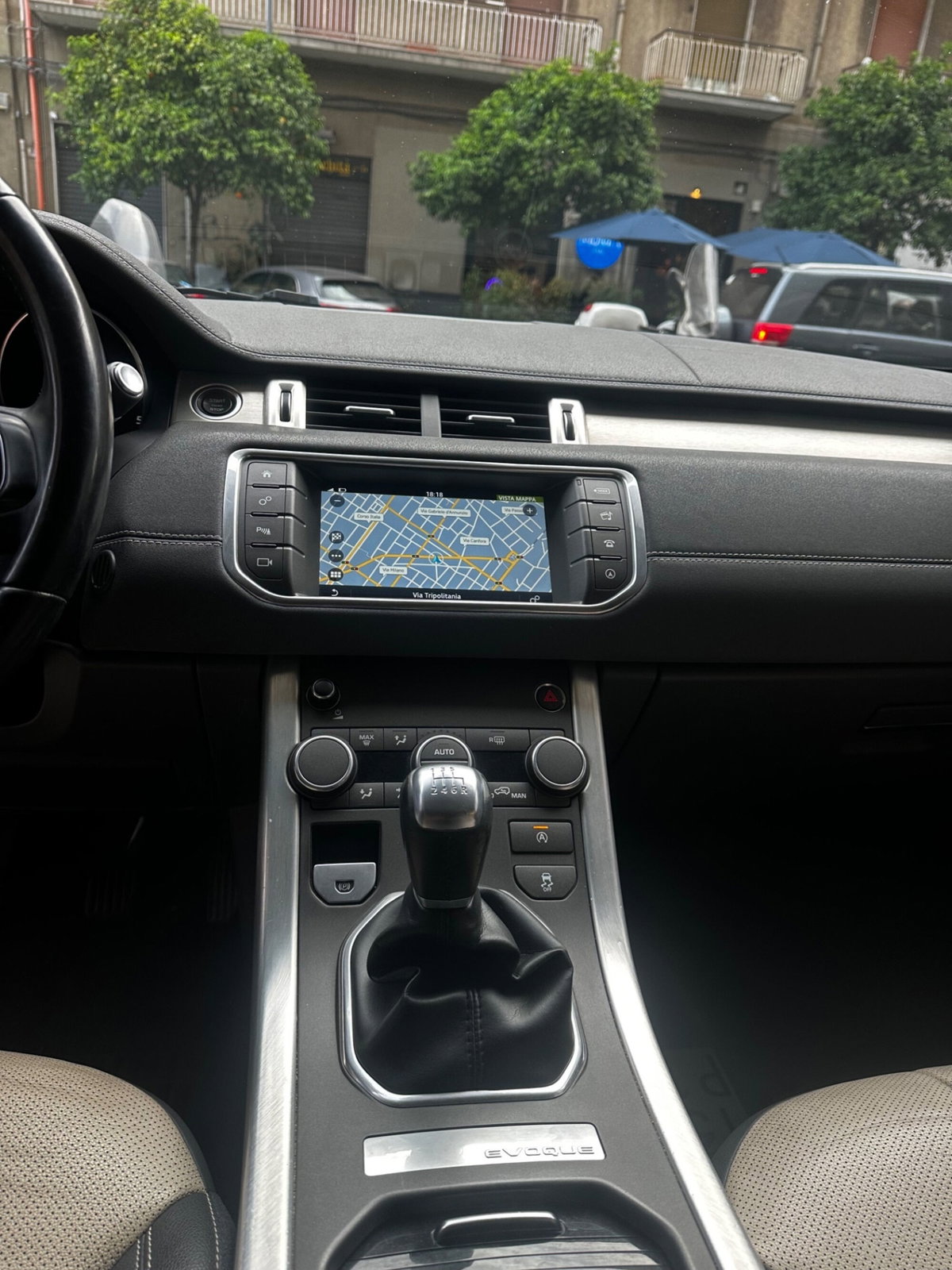 Land Rover Range Rover Evoque 2.0 TD4 150 CV 5p. Pure (15)