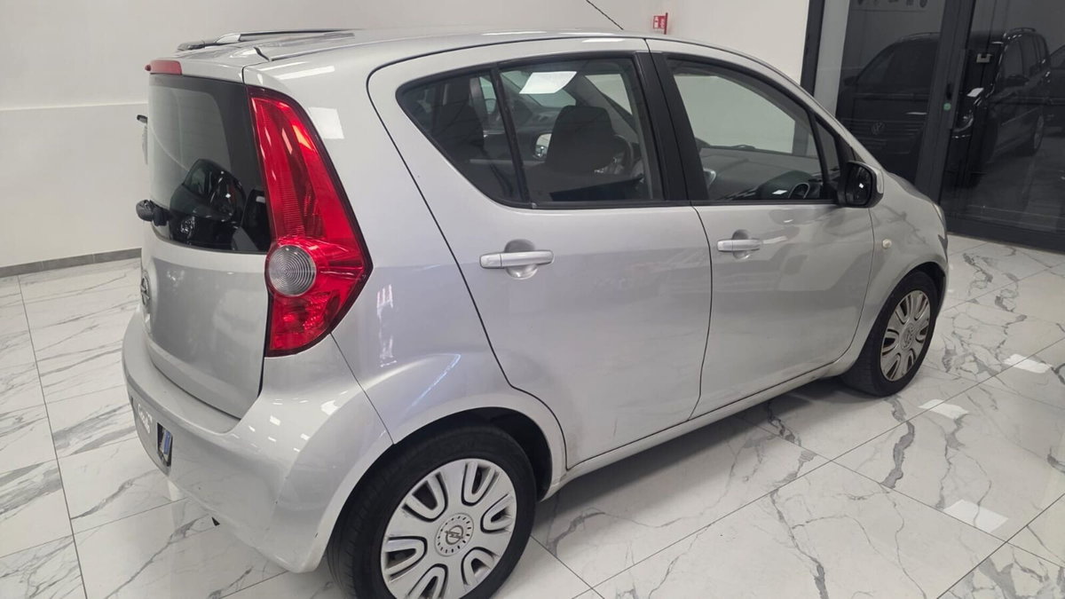 Opel Agila 1.2 16V 86CV Enjoy (6)