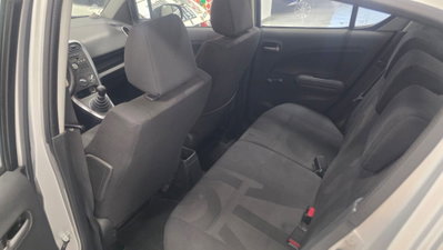 Opel Agila 1.2 16V 86CV Enjoy (7)