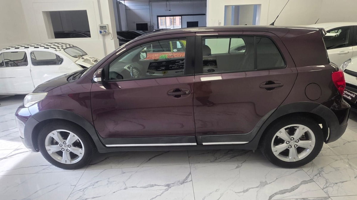 Toyota Urban Cruiser Cruiser 1.3 Luxury (10)