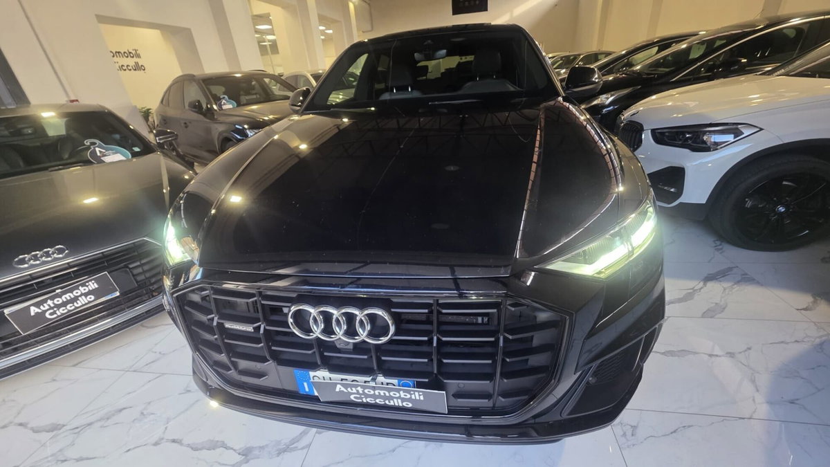 Audi Q8 Q8 50 TDI 286 CV quattro tiptronic Sport