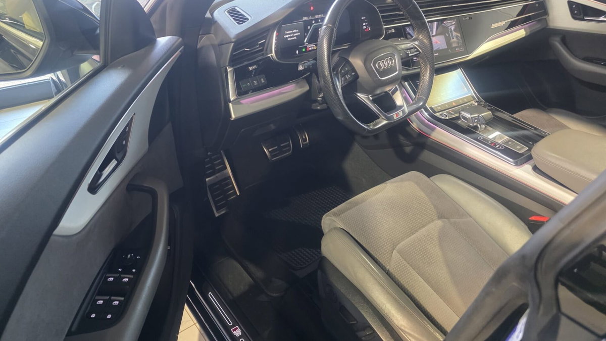 Audi Q8 Q8 50 TDI 286 CV quattro tiptronic Sport (14)