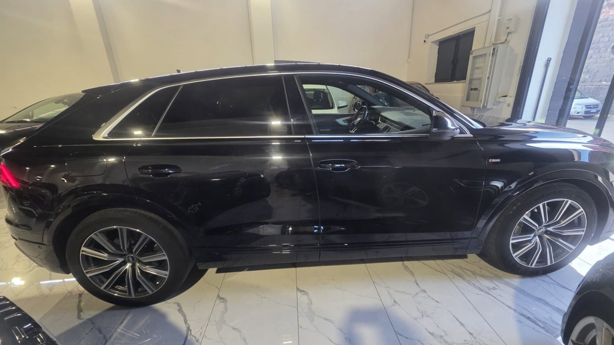 Audi Q8 Q8 50 TDI 286 CV quattro tiptronic Sport (5)