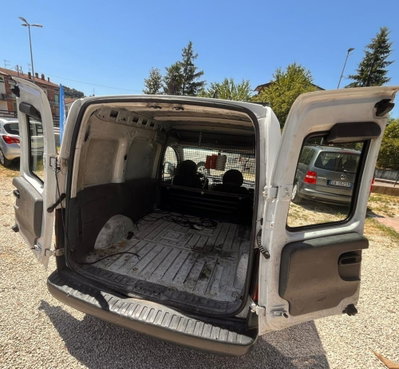 Opel Combo 1.7 DI 4p. Combi (14)