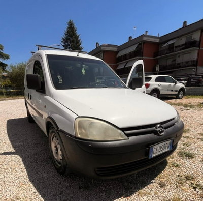 Opel Combo 1.7 DI 4p. Combi (3)