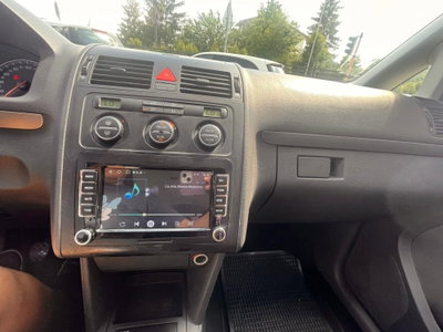 Volkswagen Touran TDI 105CV Highline (15)
