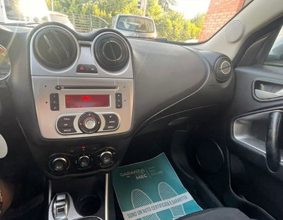 Alfa Romeo MiTo 1.3 JTDm-2 95 CV S&S Distinctive Sport Pack (5)