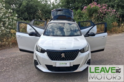 Peugeot 2008 BlueHDi 100 S&S GT Line (2)