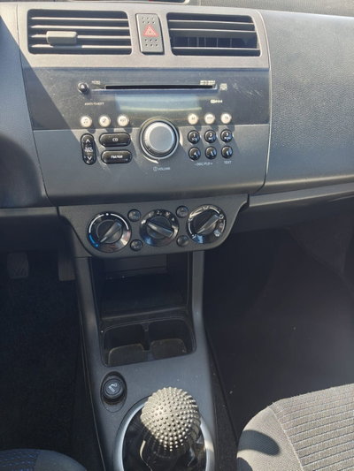 Suzuki Swift 1.3 5p. GL (14)