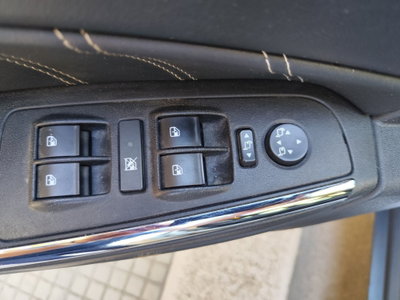 Lancia Delta 2.0 MJT DPF Platino (11)