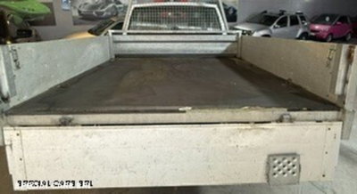 Nissan NP300 2.5 D 2p. King Cab Easy (14)