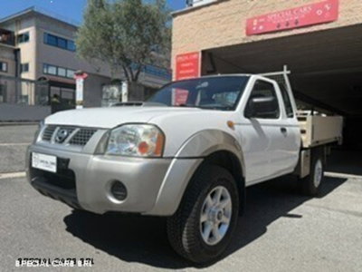 Nissan NP300 2.5 D 2p. King Cab Easy (3)