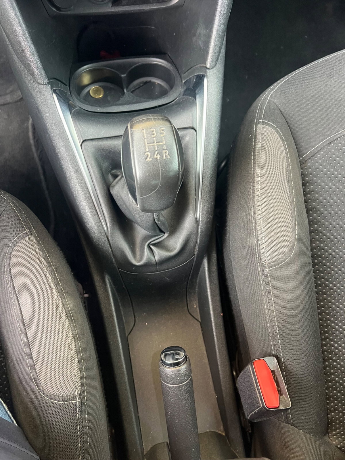 Peugeot 208 HDi 68 CV 5 porte Allure (17)