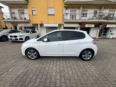 Peugeot 208 HDi 68 CV 5 porte Allure (4)