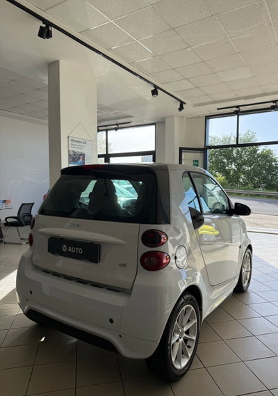 smart Fortwo 800 40 kW coupé passion cdi (6)