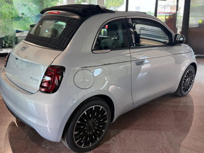 Fiat 500 Cabrio 1.0 hybrid La Prima (8)