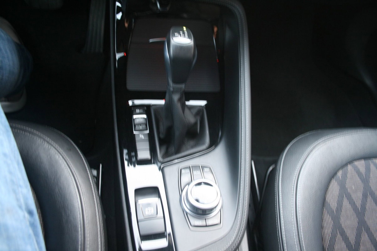 BMW X1 sDrive18d xLine Plus (13)
