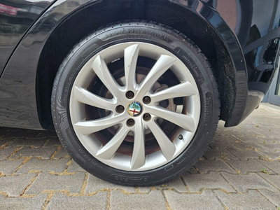 Alfa Romeo Giulietta 1.6 JTDm-2 Distinctive (11)