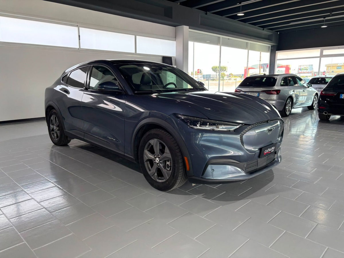 Ford Mustang Mach-E Extended 294CV (7)