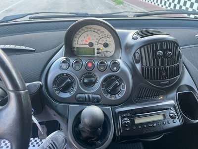 Fiat Multipla 1.9 MJT Dynamic (13)