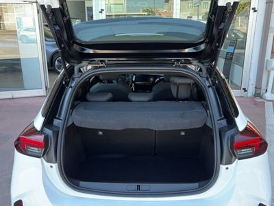 Opel Corsa 1.2 GS s&s 100cv at8 (14)
