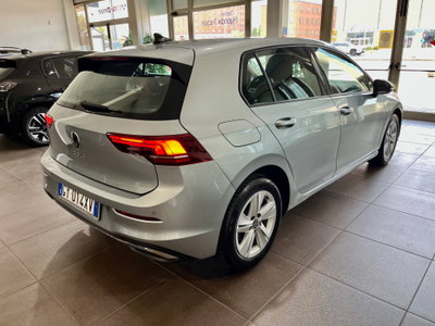Volkswagen Golf 2.0 TDI SCR Life (3)