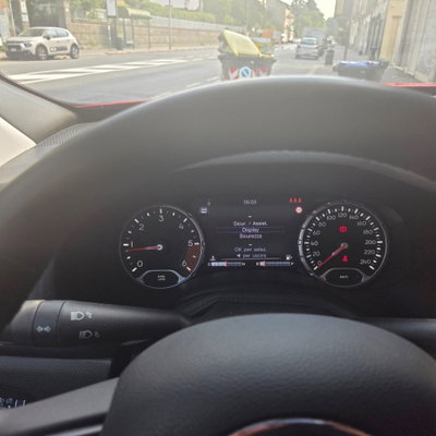 Jeep Renegade 1.6 Mjt 130 CV Limited (10)