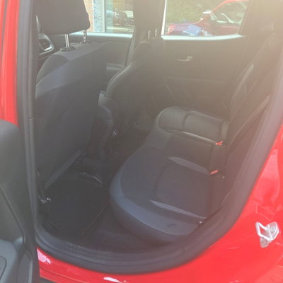 Jeep Renegade 1.6 Mjt 130 CV Limited (9)