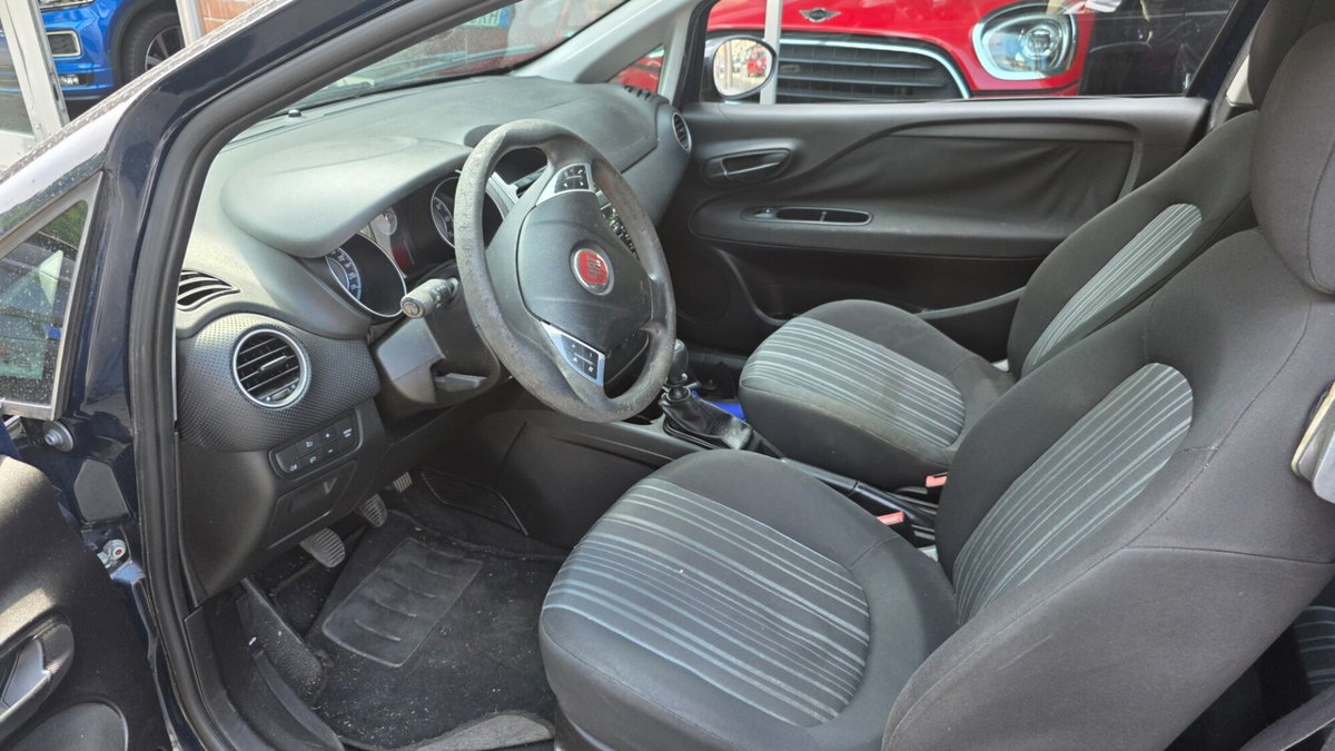 Fiat Punto Evo 1.2 3 porte S&S Active (7)
