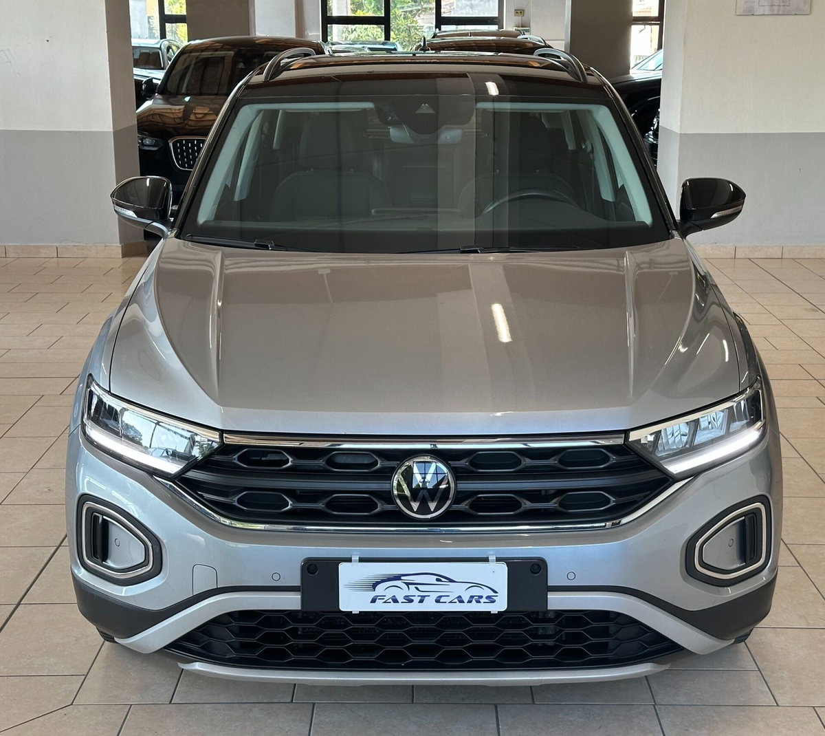 Volkswagen T-Roc 2.0 tdi Life 115cv (2)