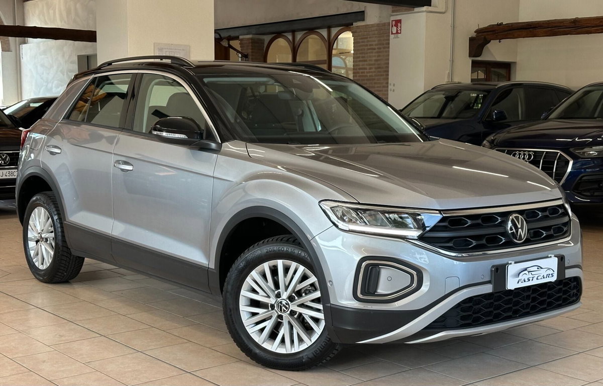 Volkswagen T-Roc 2.0 tdi Life 115cv (3)