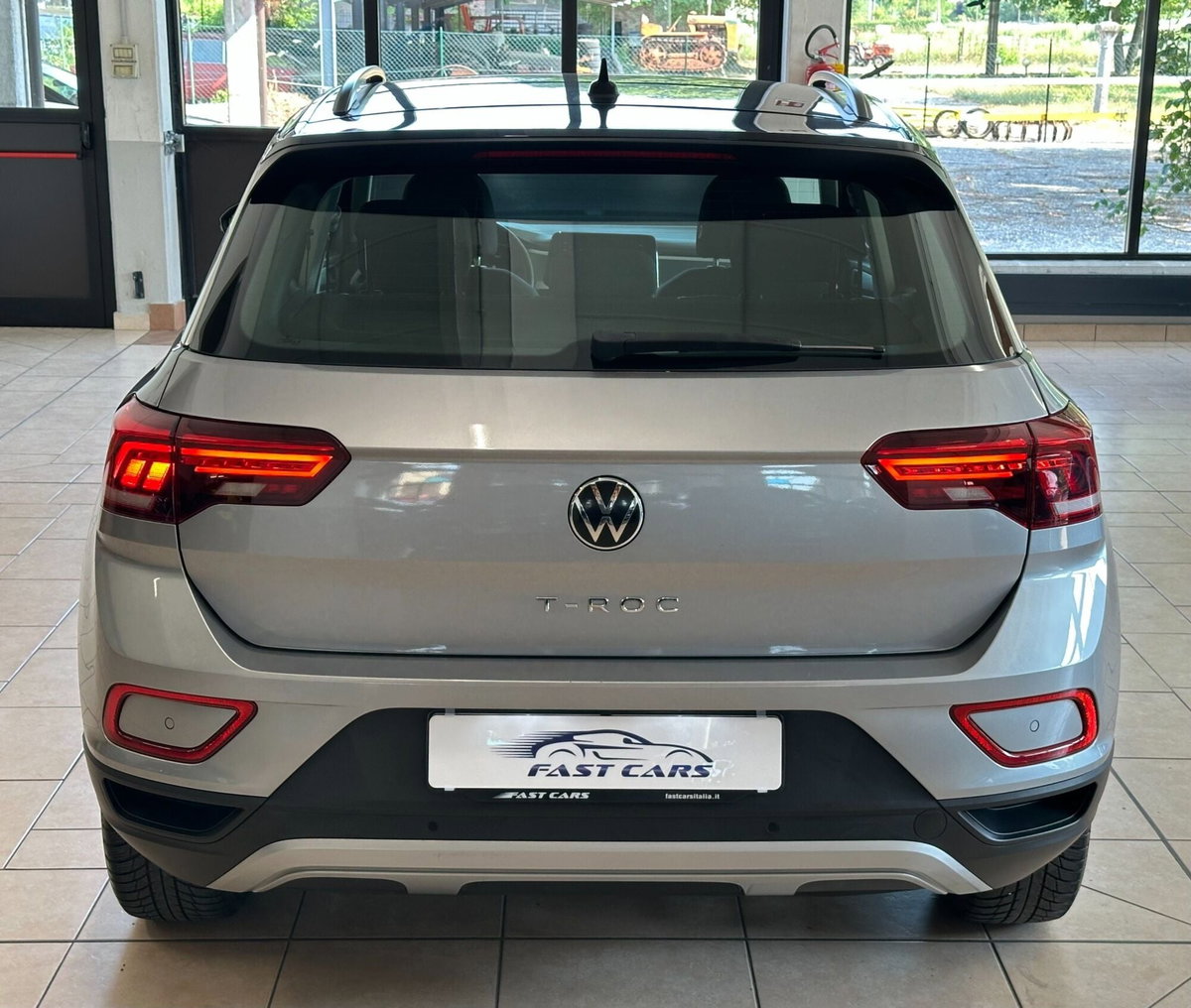 Volkswagen T-Roc 2.0 tdi Life 115cv (5)