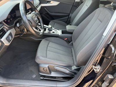 Audi A4 Avant 35 TDI/163 CV S tronic Business Advanced (16)
