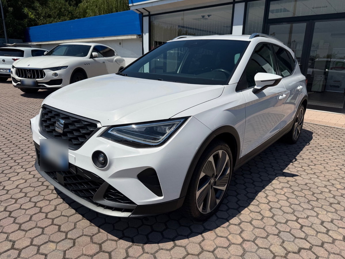 SEAT Arona 1.0 TGI FR (2)