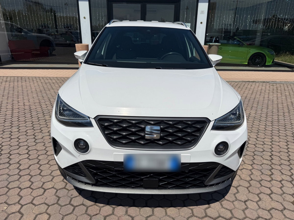 SEAT Arona 1.0 TGI FR (3)