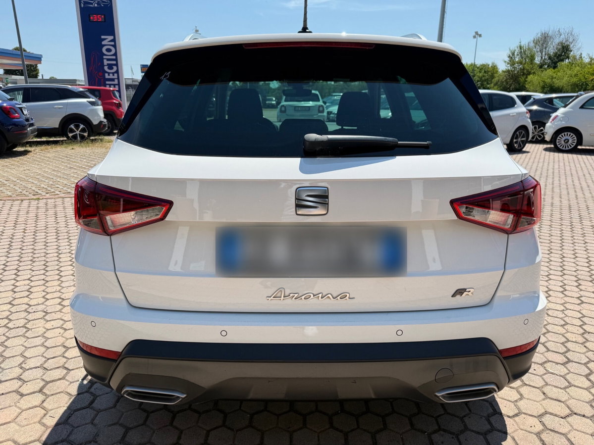 SEAT Arona 1.0 TGI FR (8)