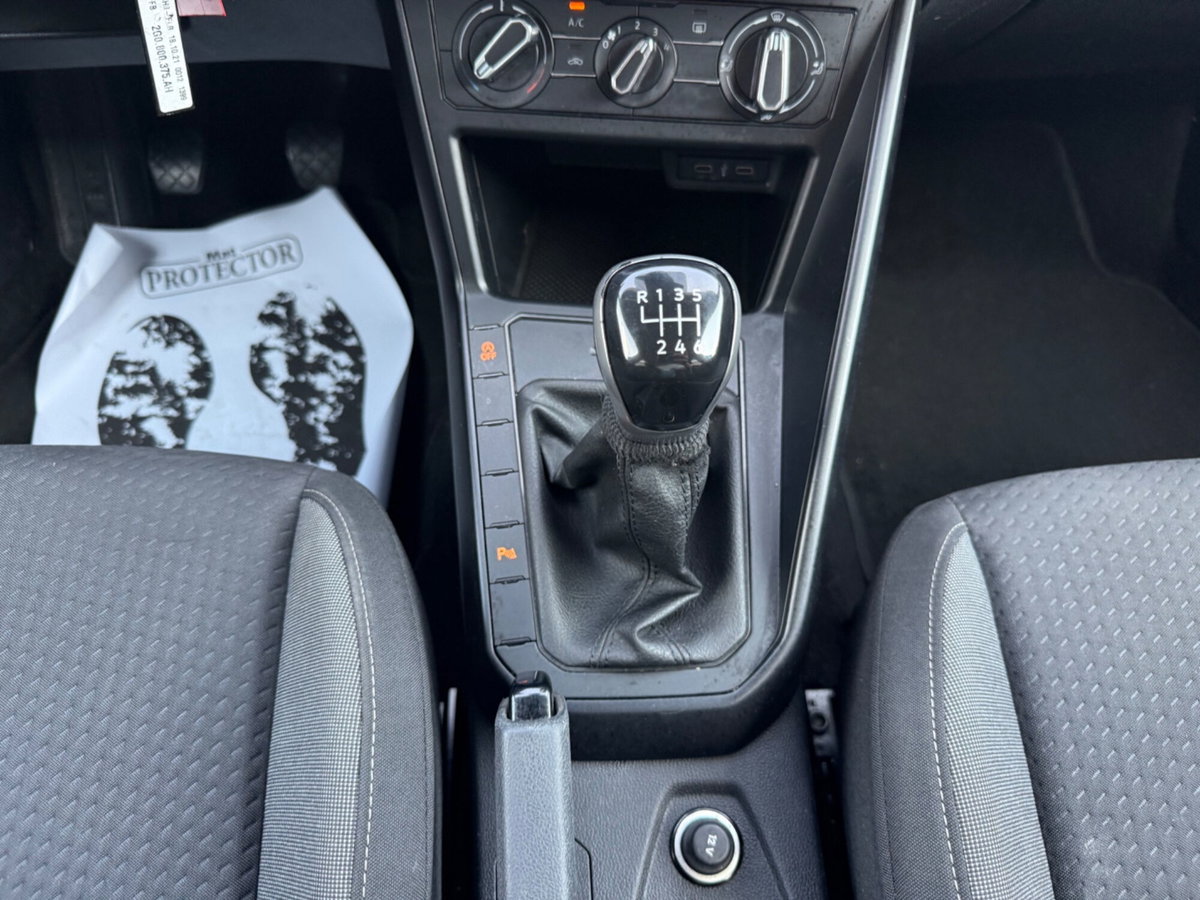 Volkswagen Polo 1.0 TGI 5p. Style (12)