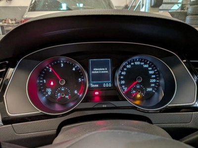 Volkswagen Passat Variant 2.0 TDI SCR EVO Business (5)