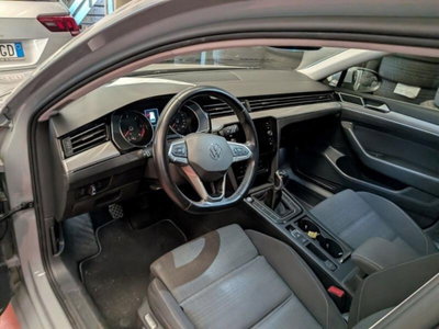 Volkswagen Passat Variant 2.0 TDI SCR EVO Business (9)