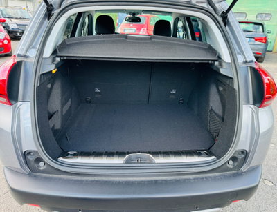 Peugeot 2008 BlueHDi 100 S&S Allure (20)