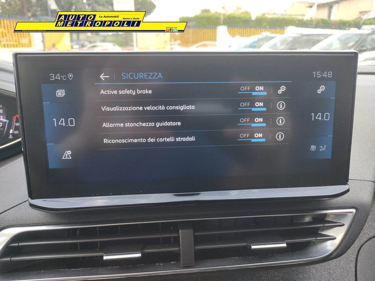 Peugeot 3008 BlueHDi 130 S&S EAT8 Allure Pack (20)