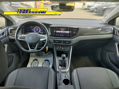 Volkswagen Taigo 1.0 tsi Life 95cv (13)