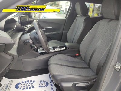 Peugeot 2008 1.2 turbo Allure 100cv (10)